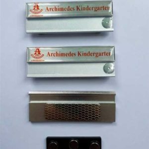 Thẻ thay tên nhân viên 001