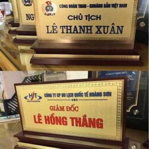 Biển chức danh 3